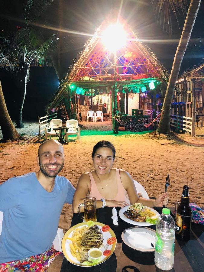 Honey Beach Negombo Exterior foto